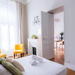 Parthenopi Suite, Le Chic De Dans Le Centre, Pres Du Palais Appartement